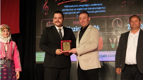 TÜRKİYE’NİN RENKLERİ AKŞEHİR’DE BULUŞTU