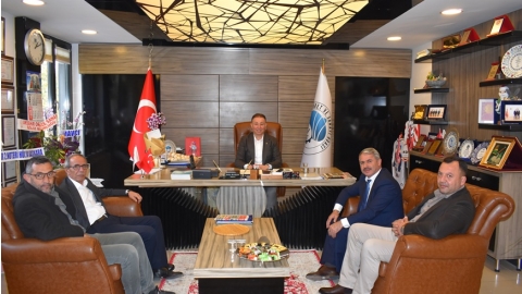 YUNAK BELEDİYE BAŞKANI SUBHAN GÜNALTAY VE BERABERİNDEKİ HEYETTEN AKTSO’YA ZİYARET