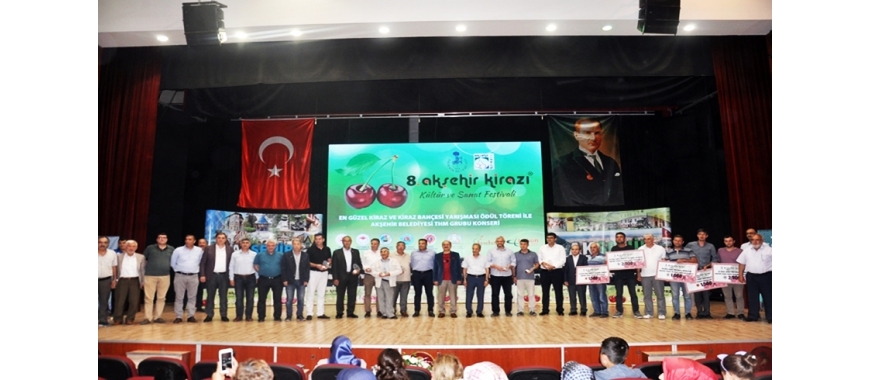 8. AKŞEHİR KİRAZI KÜLTÜR VE SANAT FESTİVALİ YOĞUN KATILIMLA GERÇEKLEŞTİ
